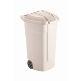 Rubbermaid F695